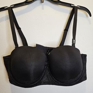 NWT Torrid Curves black bra Size 38C